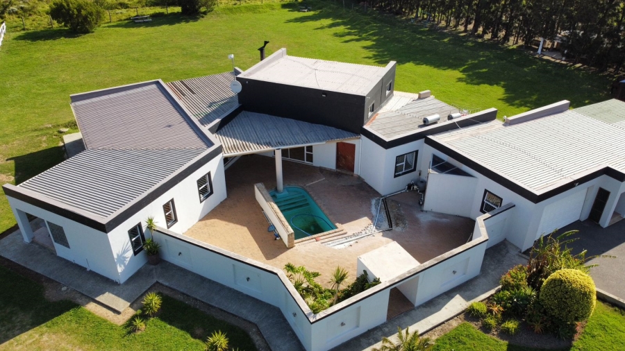 4 Bedroom Property for Sale in Firlands Western Cape